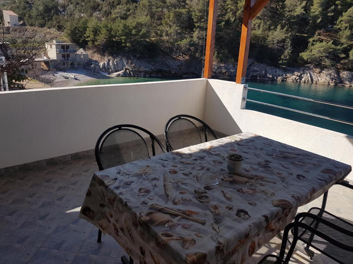 בוגומוליה Apartments By The Sea Cove Mala Pogorila, Hvar - 8952 מראה חיצוני תמונה